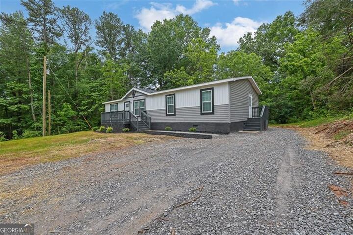 Property Photo:  239 Fairview Road  GA 30107 