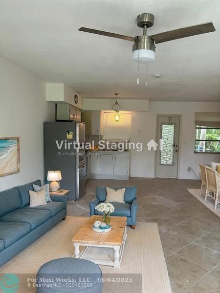 Property Photo:  2702 Pierce St 6  FL 33020 
