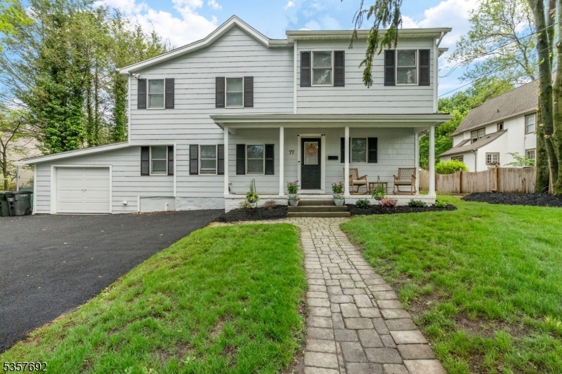 77 E Main St  Mendham Boro NJ 07945 photo