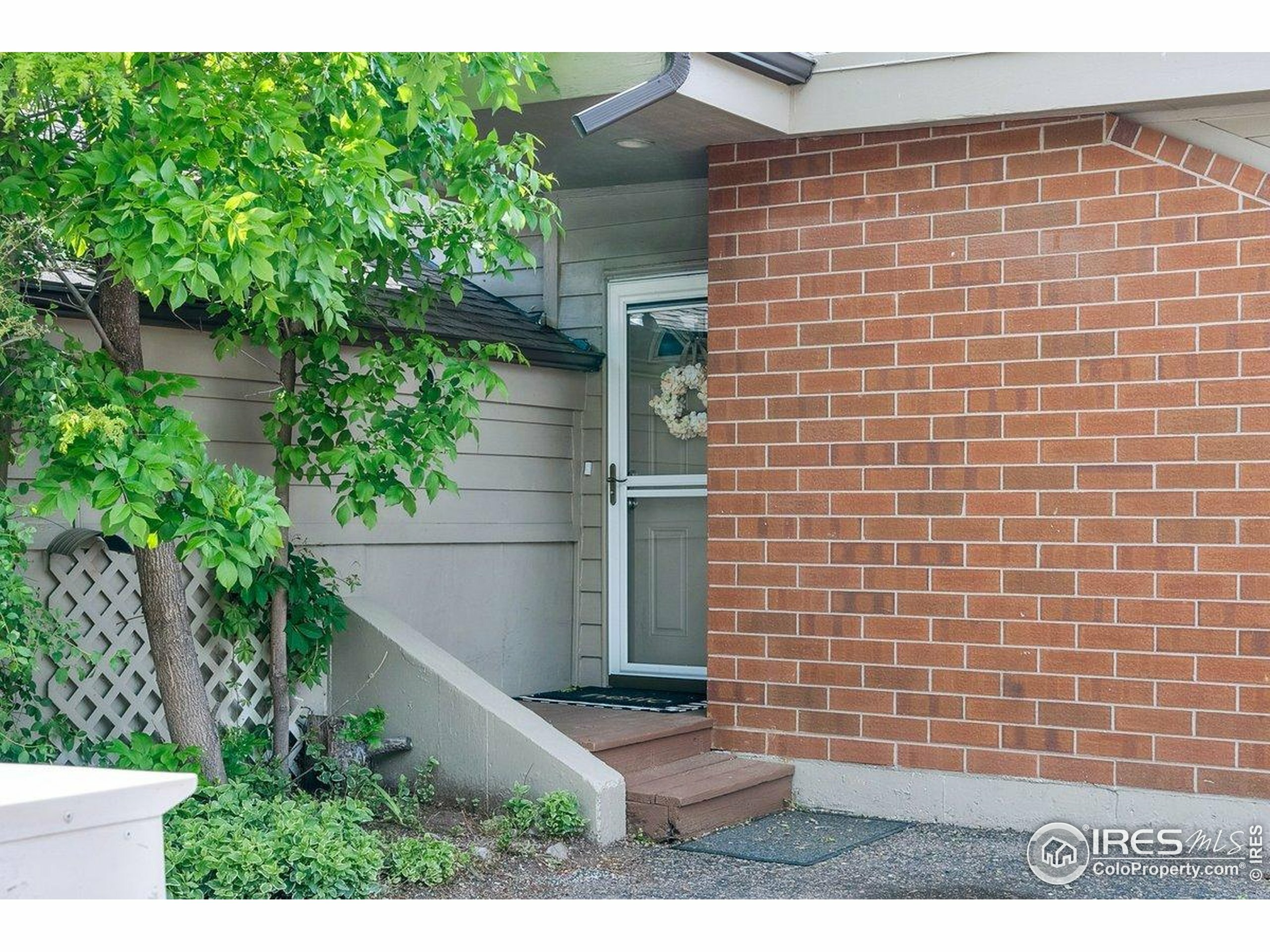 Property Photo: 1609 Underhill Dr 5 CO 80526