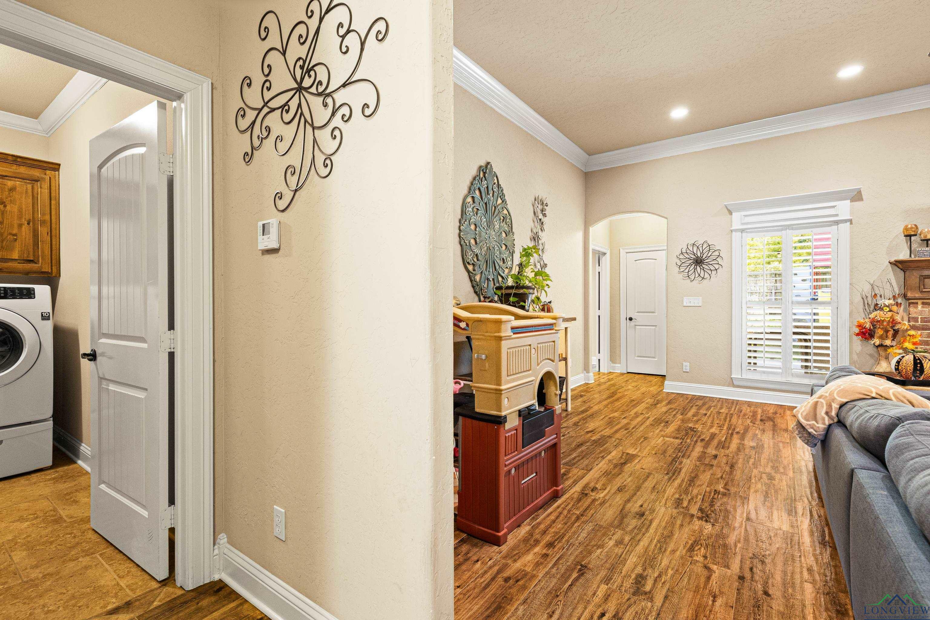 Property Photo: 123 Park Dr TX 75662