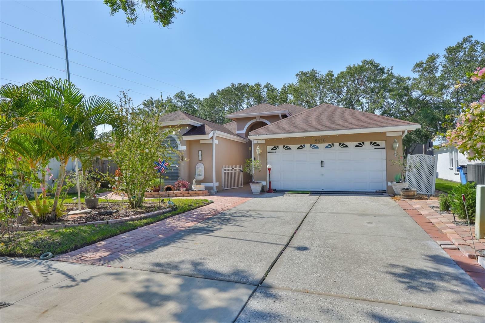 Property Photo: 8916 Southbay Drive FL 33615