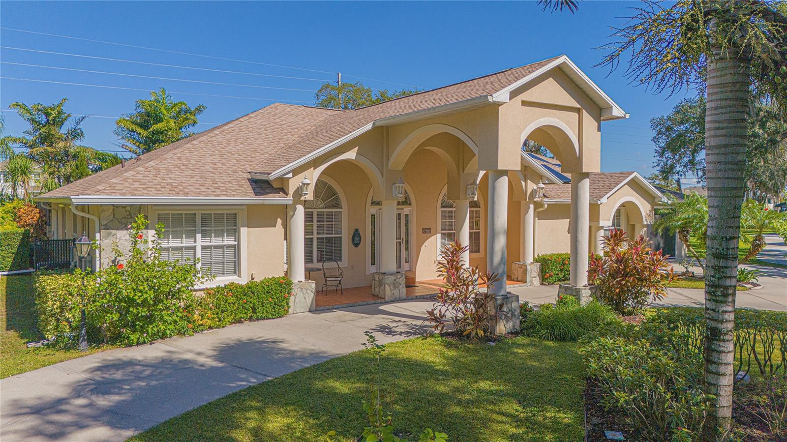 Property Photo: 4735 Chelsea Court FL 34744