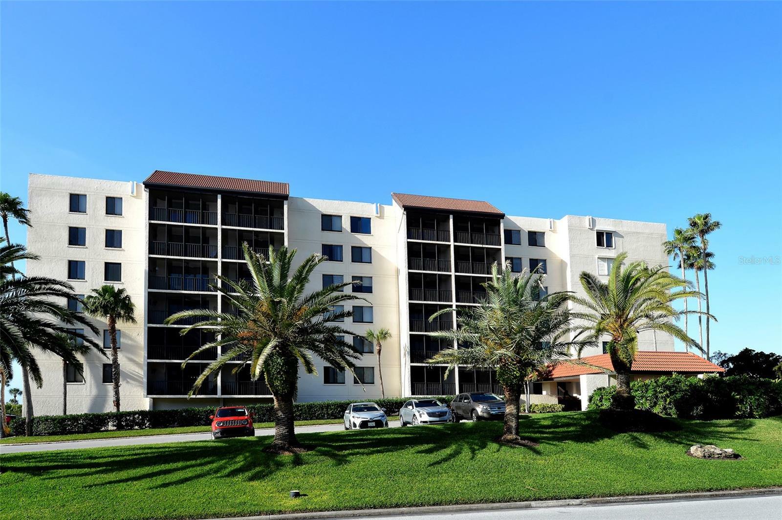 Property Photo: 2045 Gulf Of Mexico Drive M1-302 FL 34228