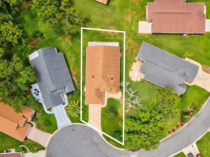 Property Photo:  11350 Copley Court  FL 34609 