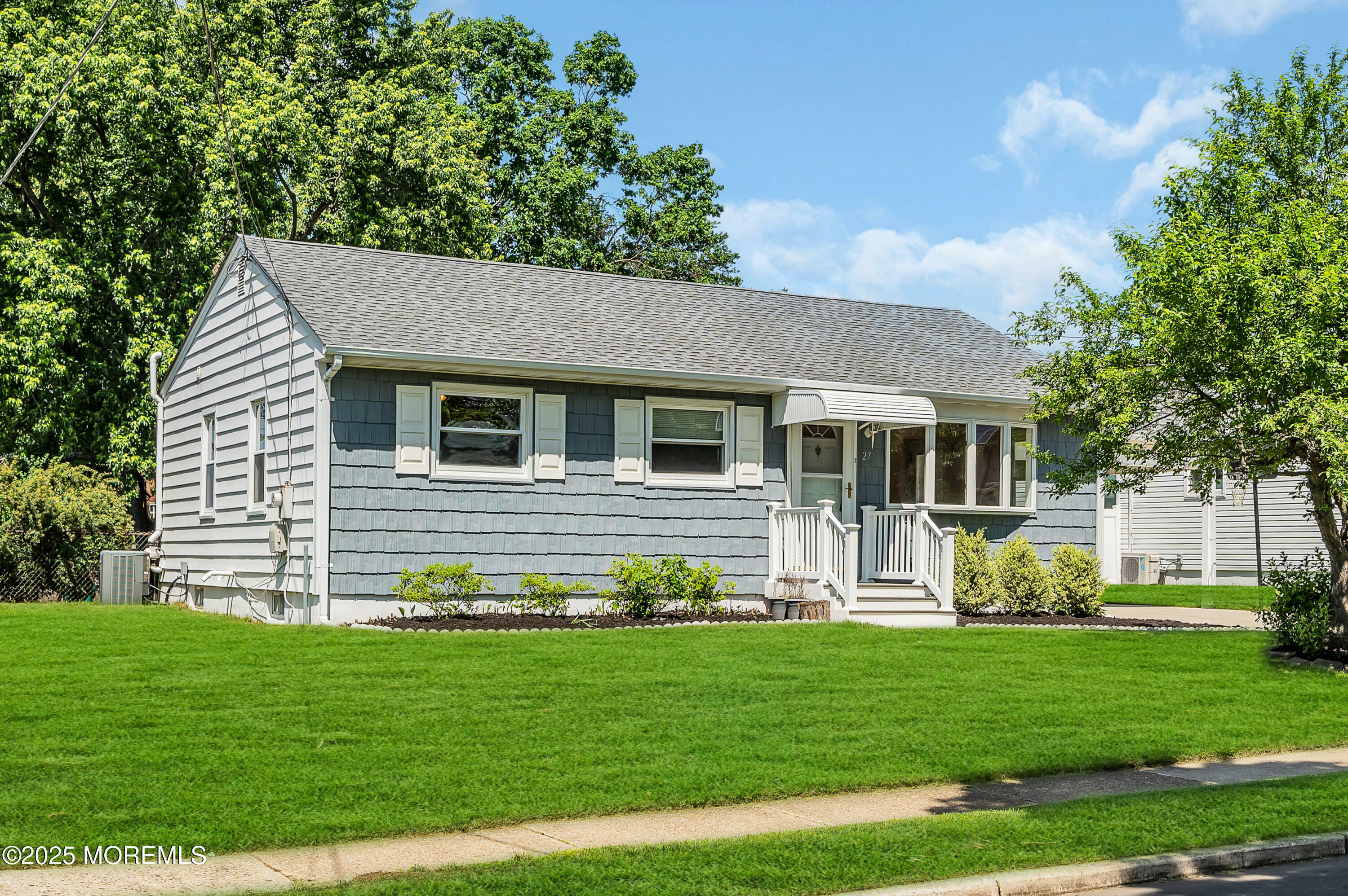 Property Photo: 27 Willow Road NJ 08505