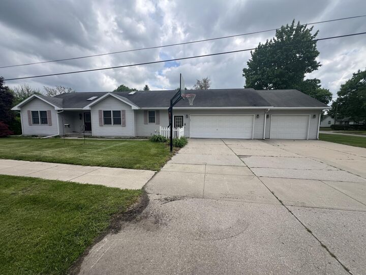 72 E Brink Street  Grant MI 49327 photo