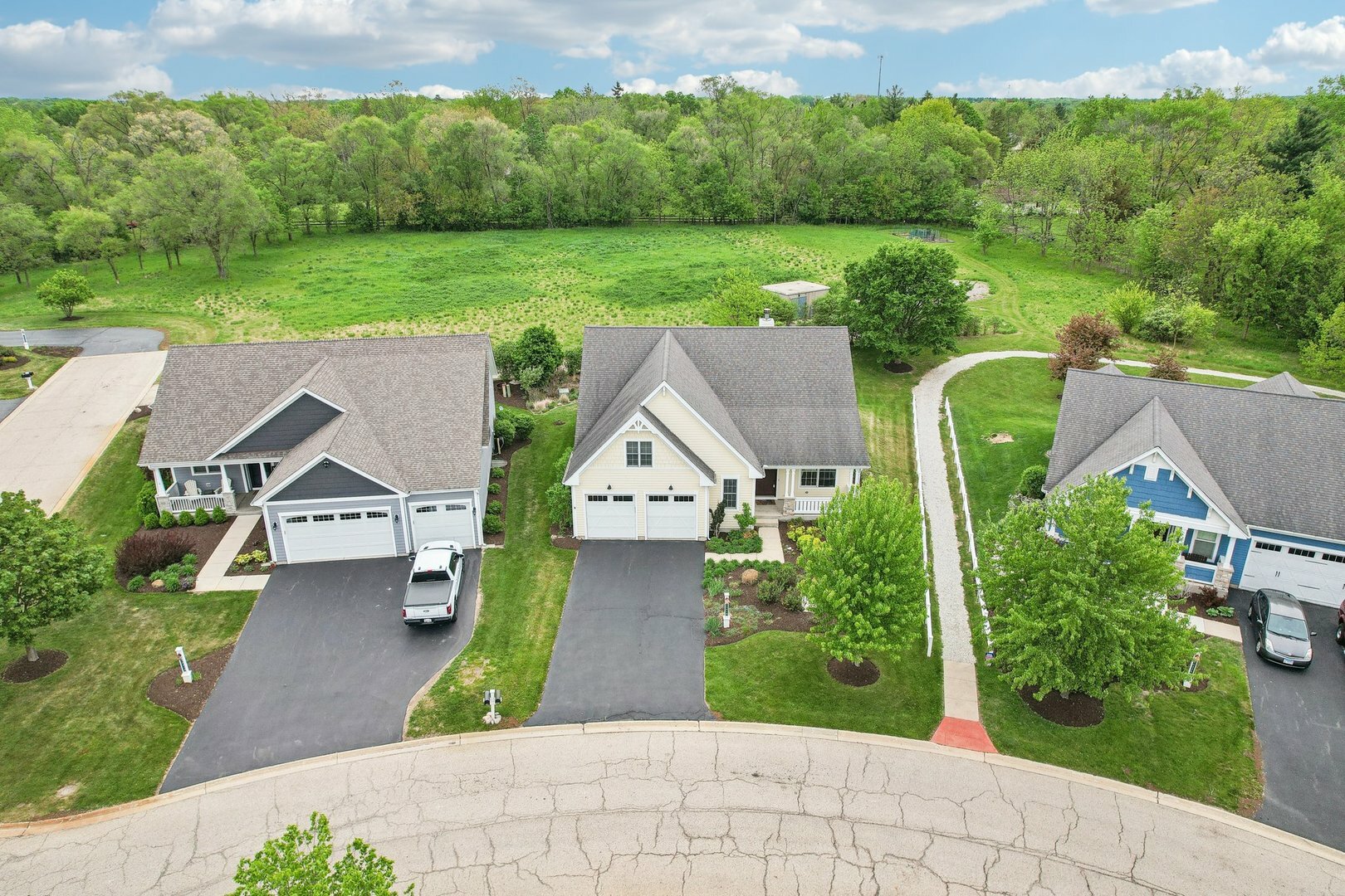 Property Photo: 40418 N South Newport Drive IL 60002