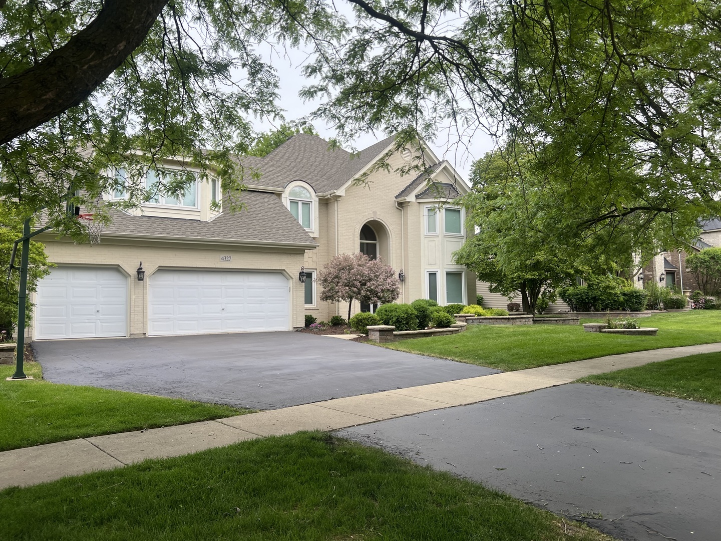 Property Photo:  4327 Clearwater Lane  IL 60564 
