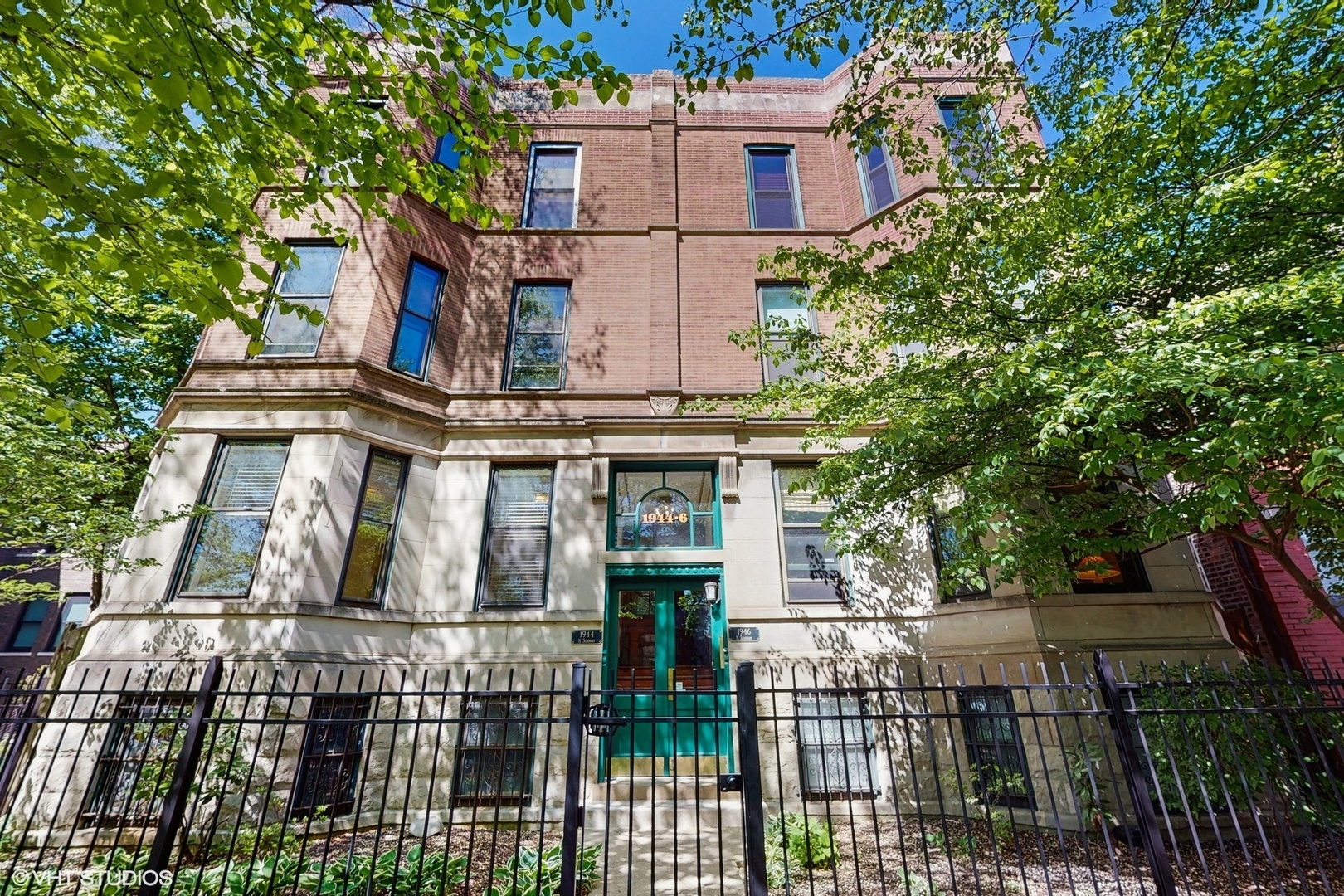 Property Photo: 1944 N Seminary Avenue 1 IL 60614