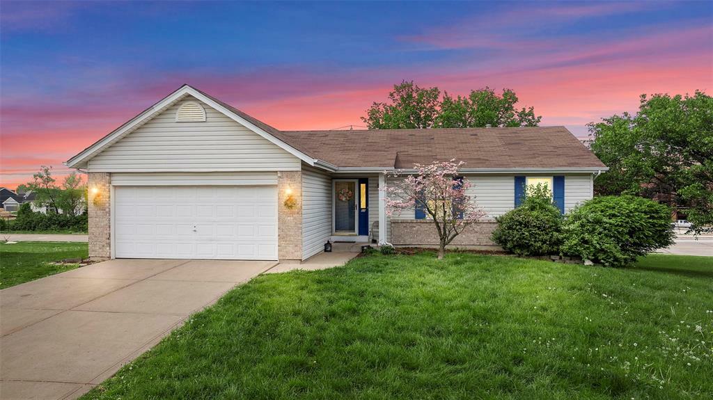 Property Photo: 11 Heavenly Valley Drive MO 63368