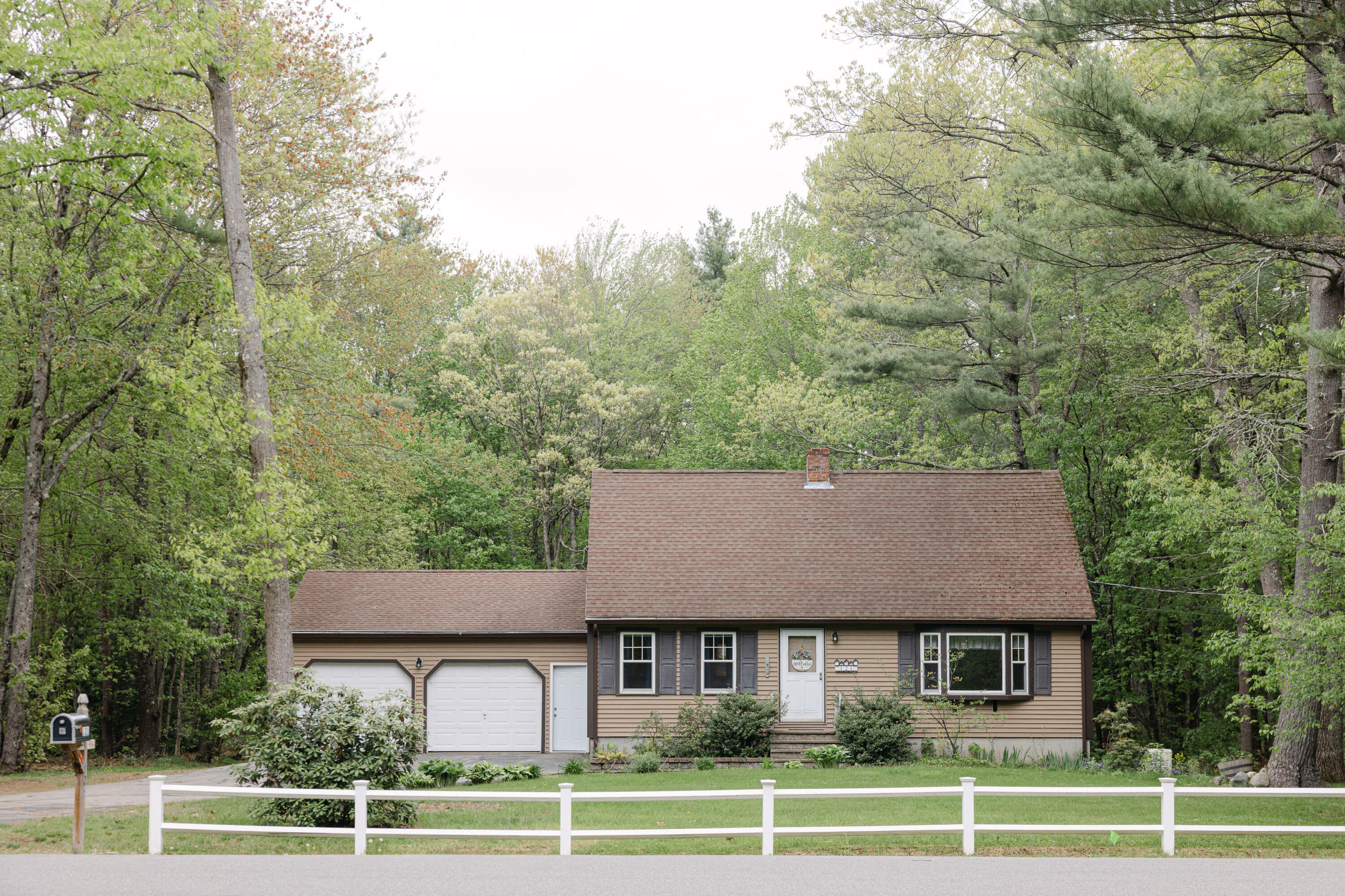 Property Photo: 121 Glenwood Road ME 04090