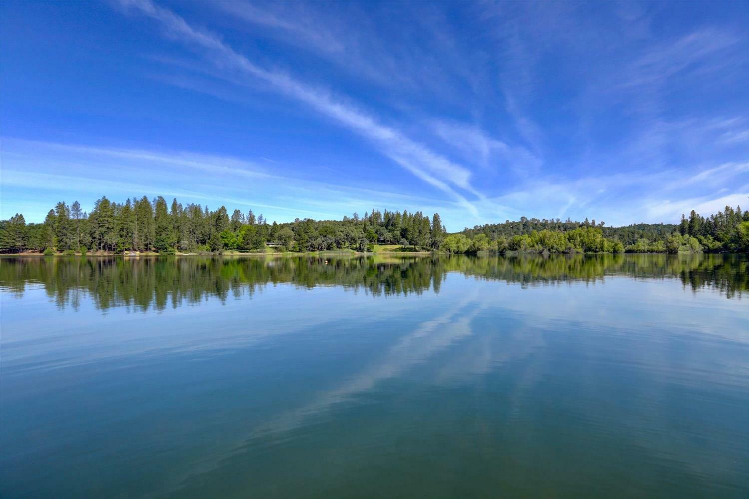 2500 N Lakewood Drive  Meadow Vista CA 95722 photo