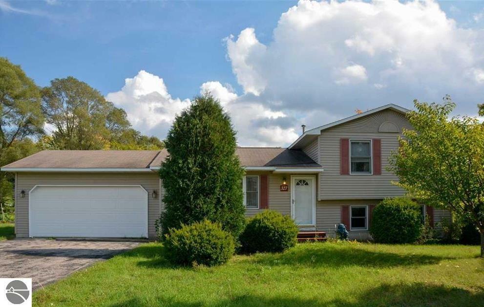 327 Astro Drive  Traverse City MI 49685 photo