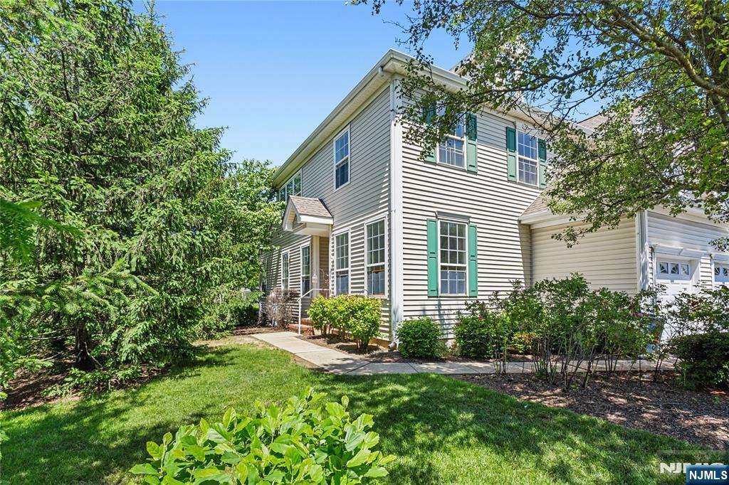 Property Photo: 52 Straton Court 1006 NJ 08859