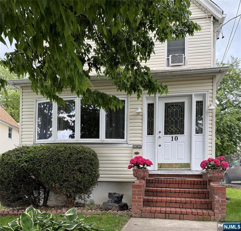 Property Photo:  10 Christie Street  NJ 07660 