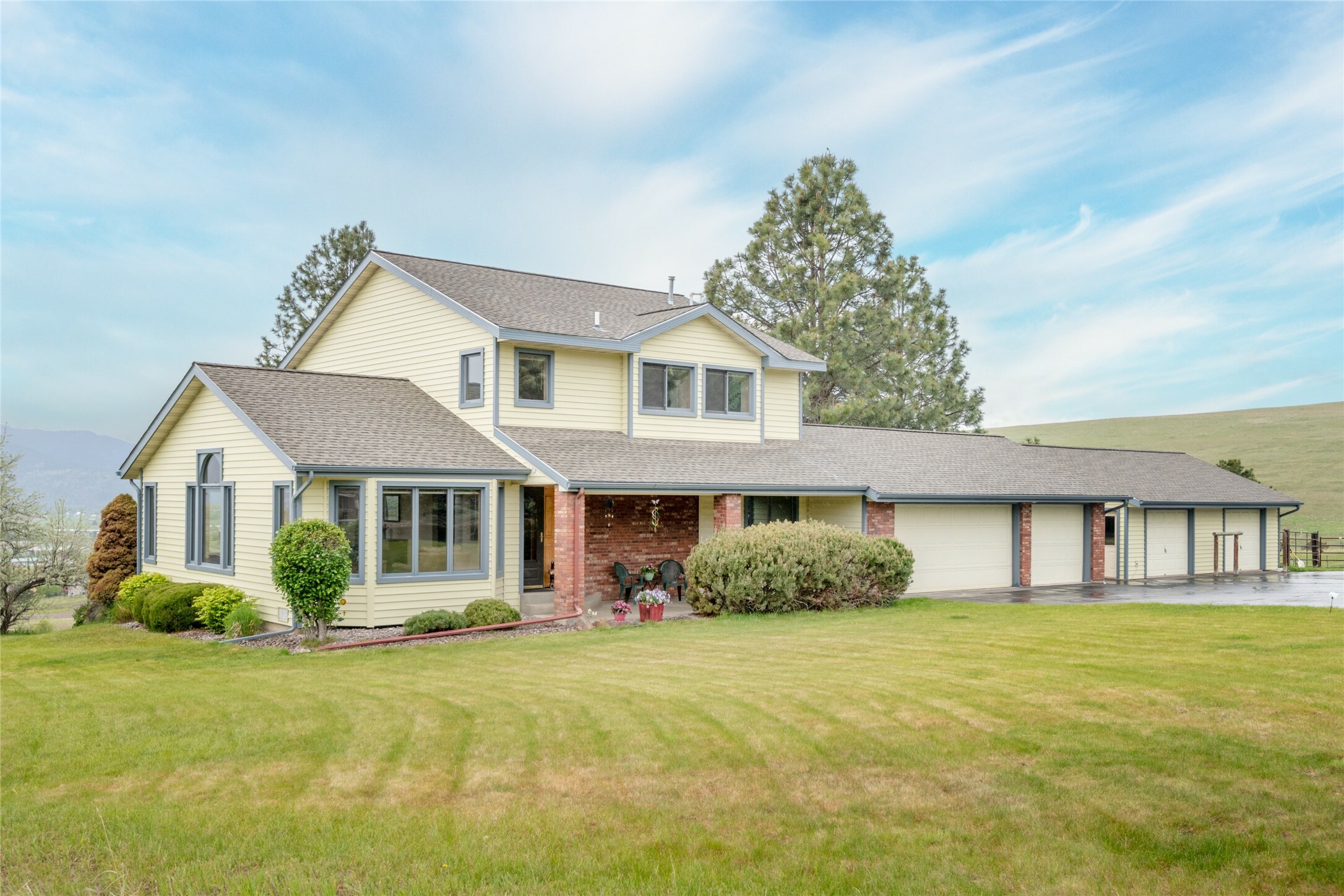 Property Photo: 5190 Goodan Lane MT 59808