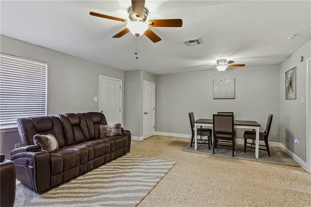 Property Photo: 513 Omega Street A LA 70037