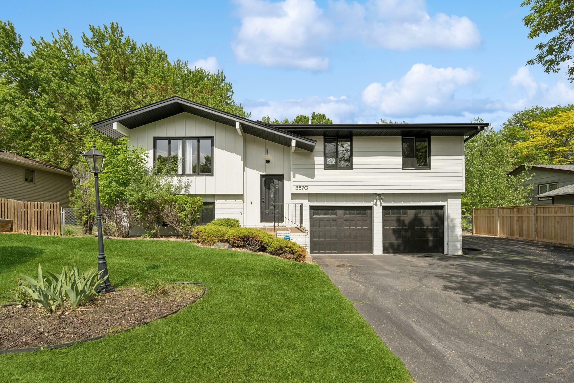 Property Photo: 3870 Harbor Lane N MN 55446