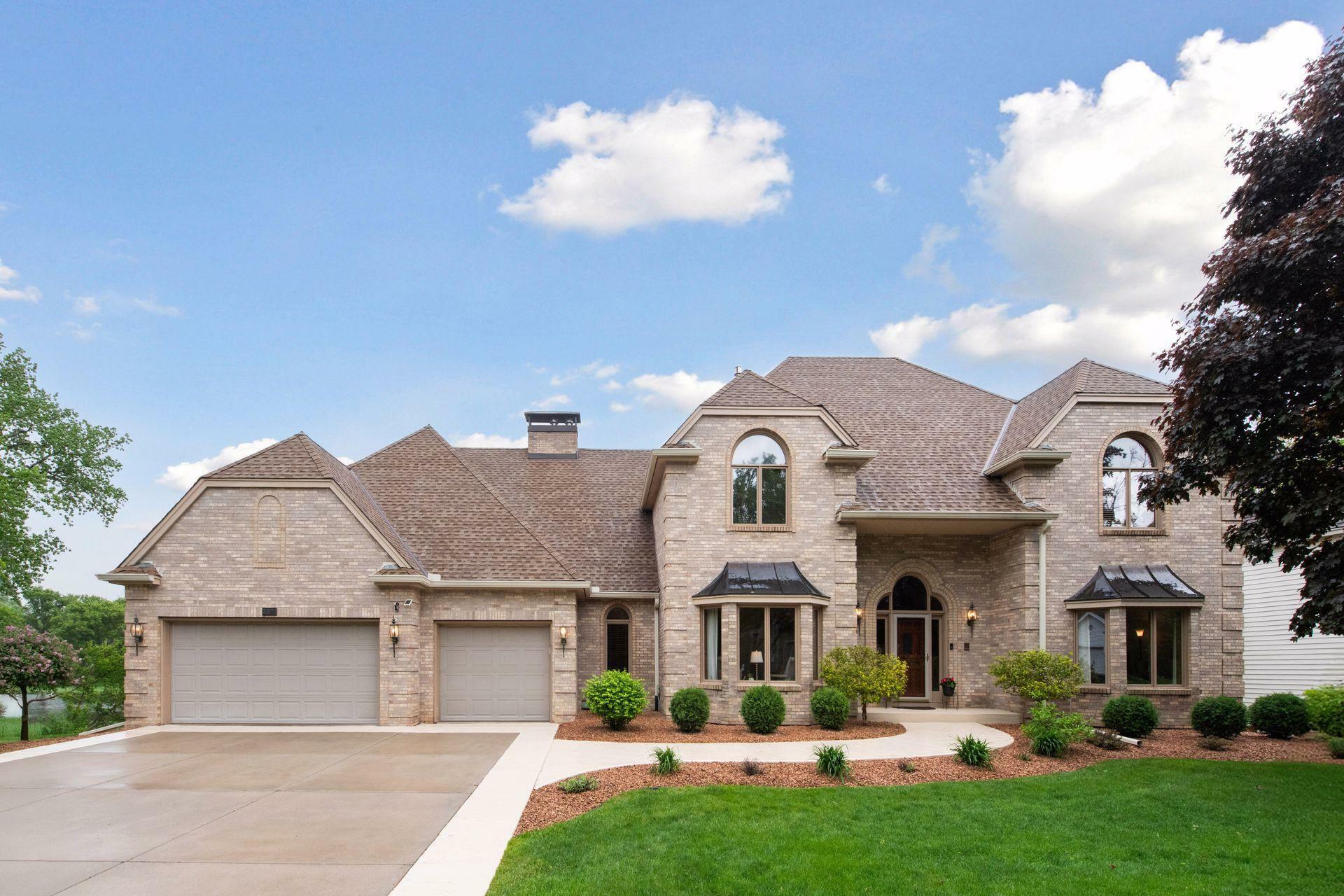 Property Photo: 11824 Welters Way MN 55347