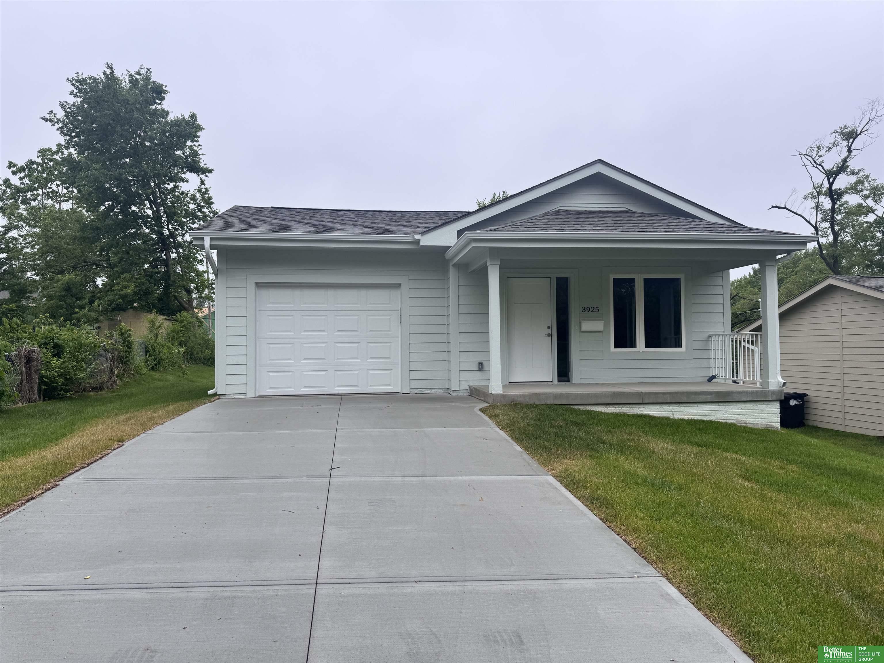 Property Photo:  3925 Burdette Street  NE 68111 