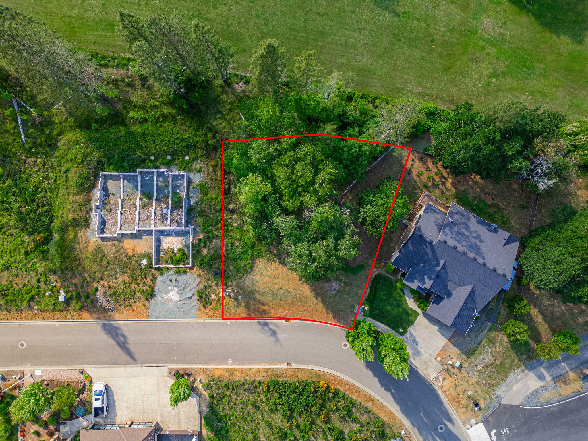 Property Photo: 1430 Golf Club Drive OR 97523