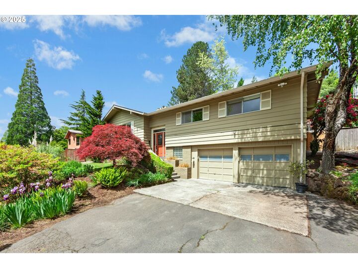 11515 NW Damascus St  Portland OR 97229 photo