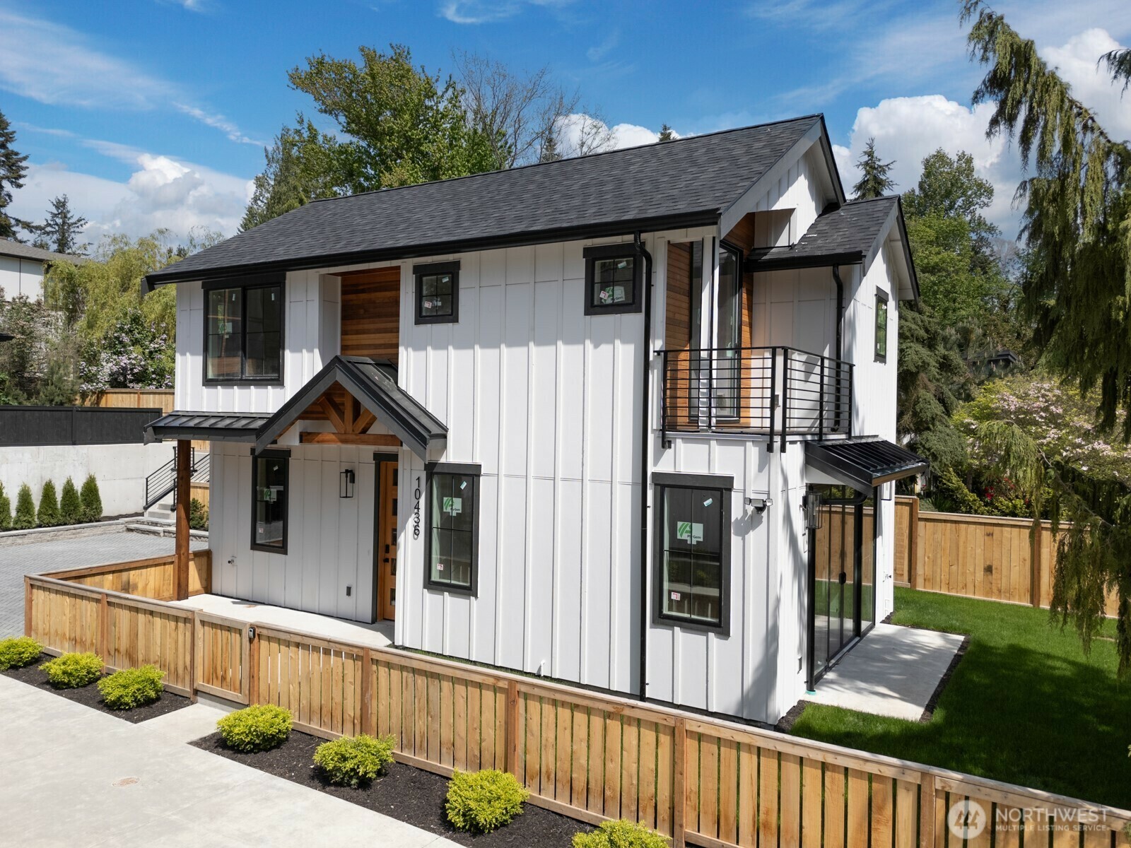 10436 NE 110th Street  Kirkland WA 98033 photo