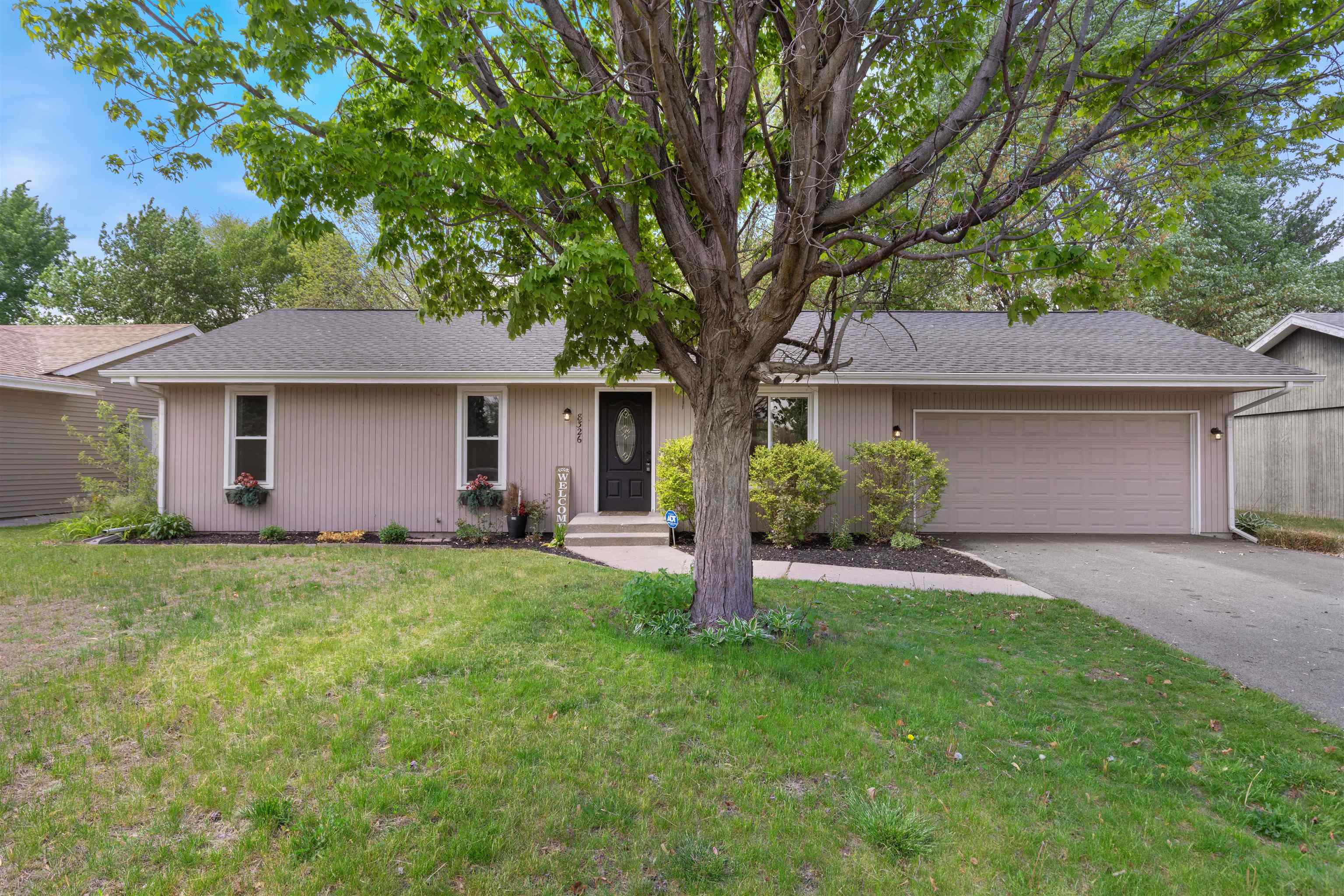 Property Photo: 8326 Elm Avenue IL 61115