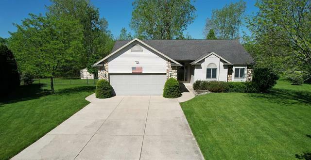 1820 Elk Court  Caledonia Twp MI 48867 photo