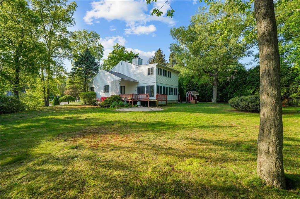 Property Photo: 5 Chaloner Court RI 02921