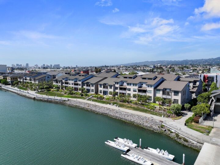 Property Photo:  2853 Regatta Drive  CA 94601 