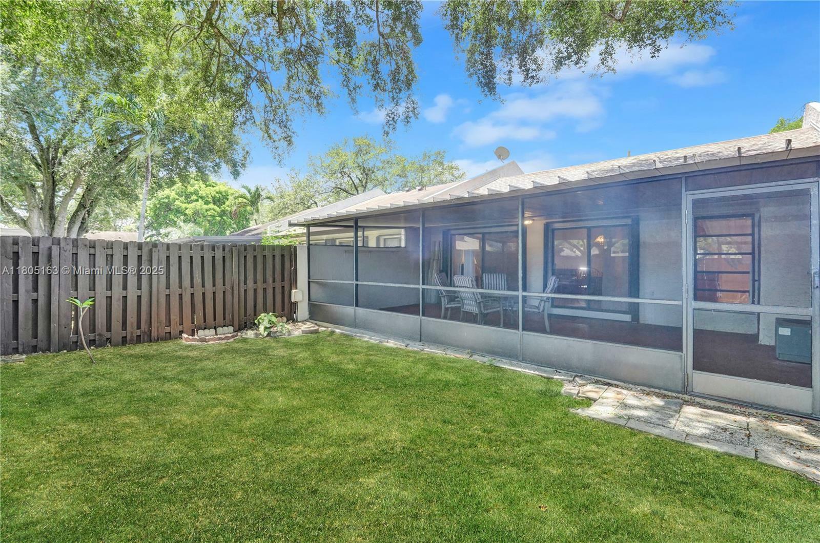 Property Photo: 1561 NW 98th Ter FL 33024