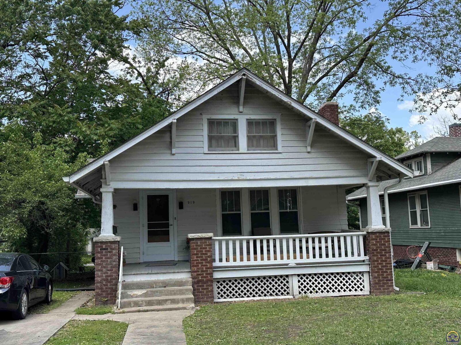 Property Photo:  919 SW Lindenwood Ave  KS 66610 