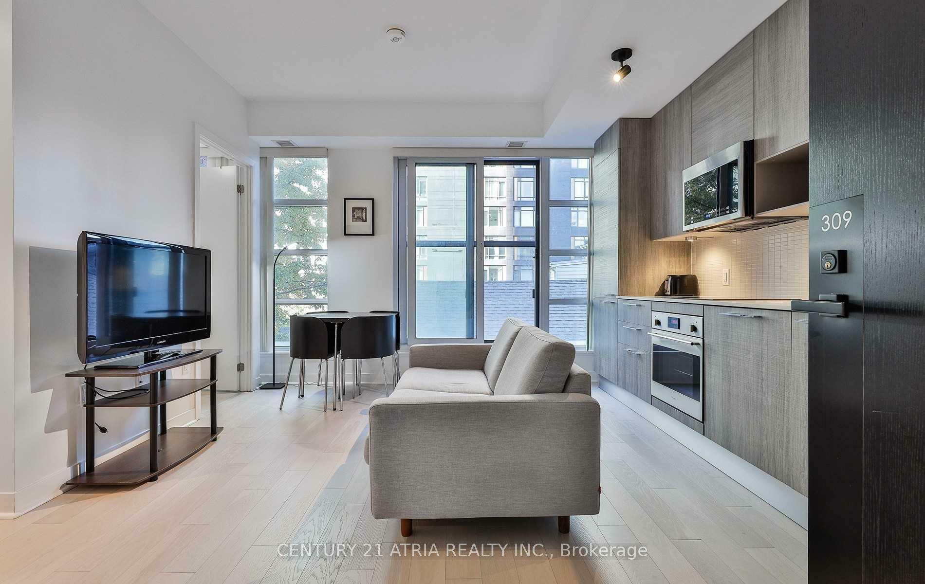 Property Photo:  501 Adelaide Street W 309  ON M5V 0R3 