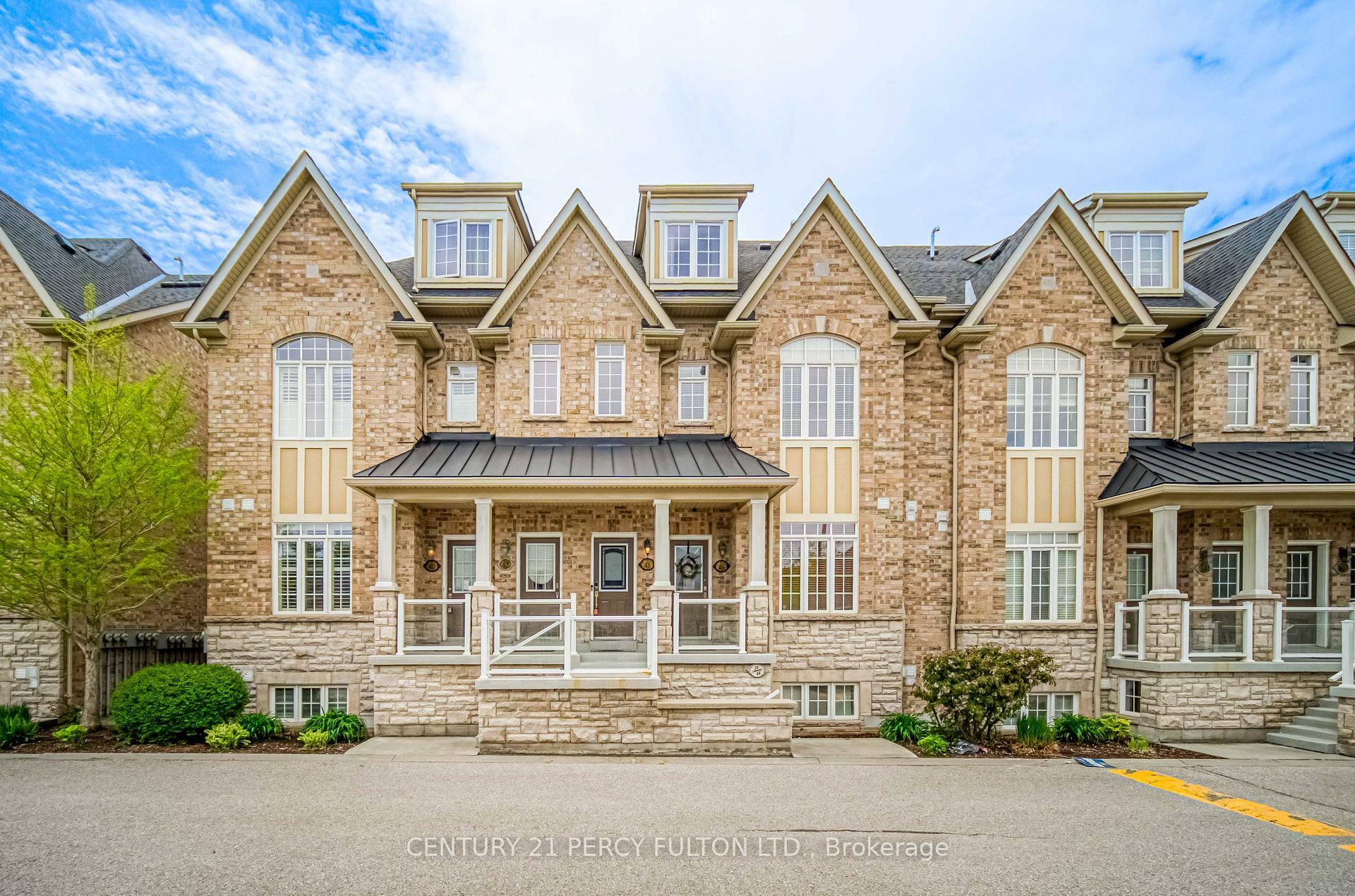 Property Photo:  48 Lovegrove Lane  ON L1S 0E7 