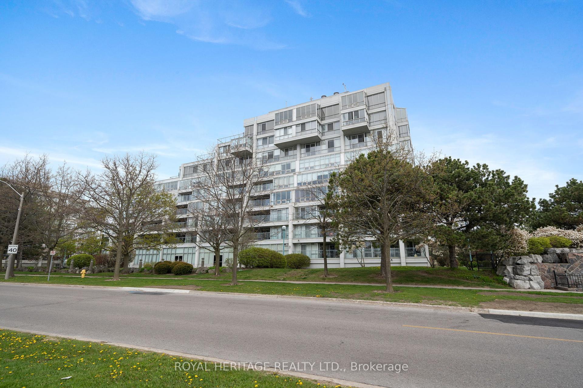 Property Photo: 45 Cumberland Lane 306 ON L1S 7K3
