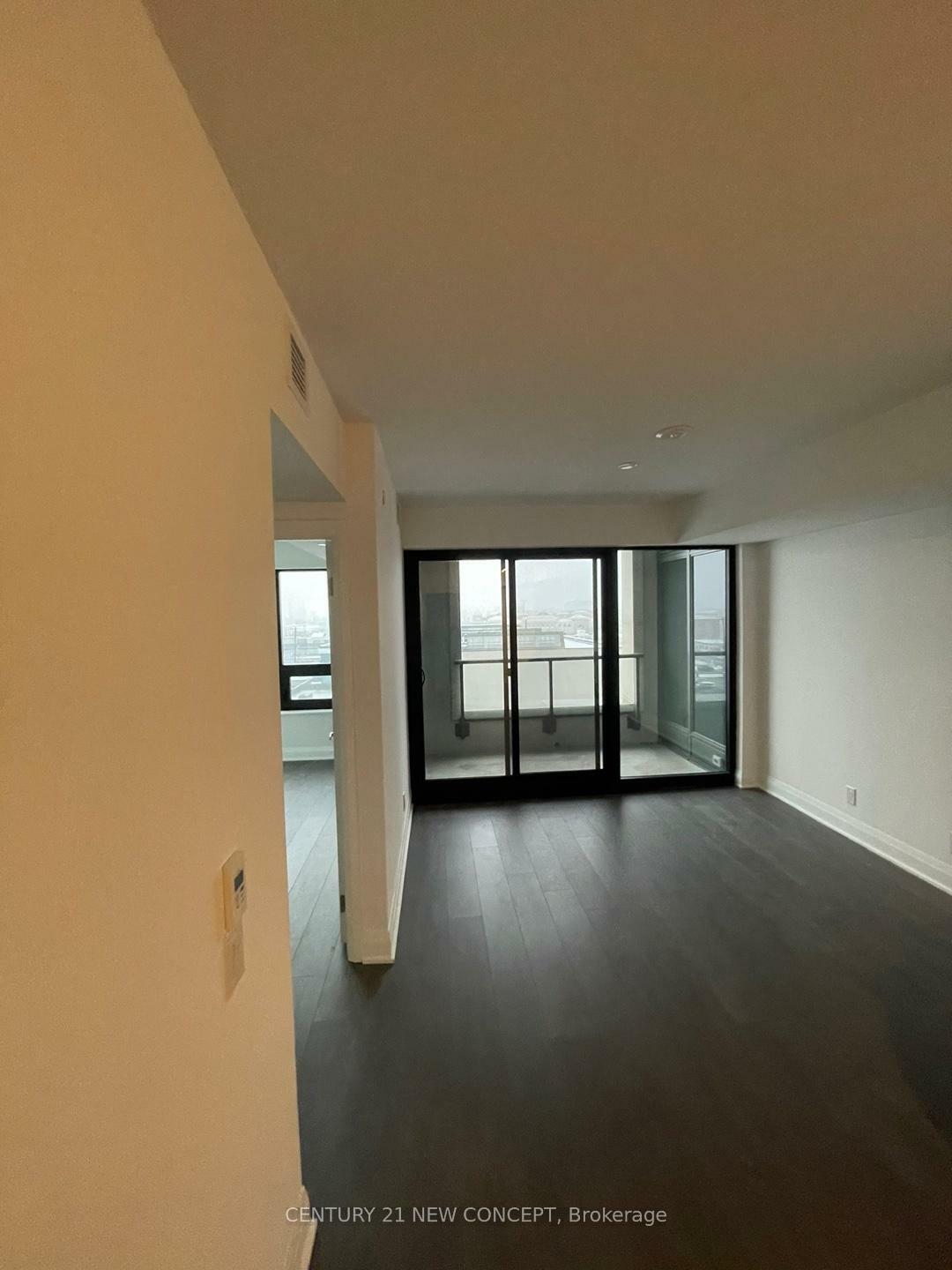 Property Photo: 33 Frederick Todd Way 408 ON M1S 2K2