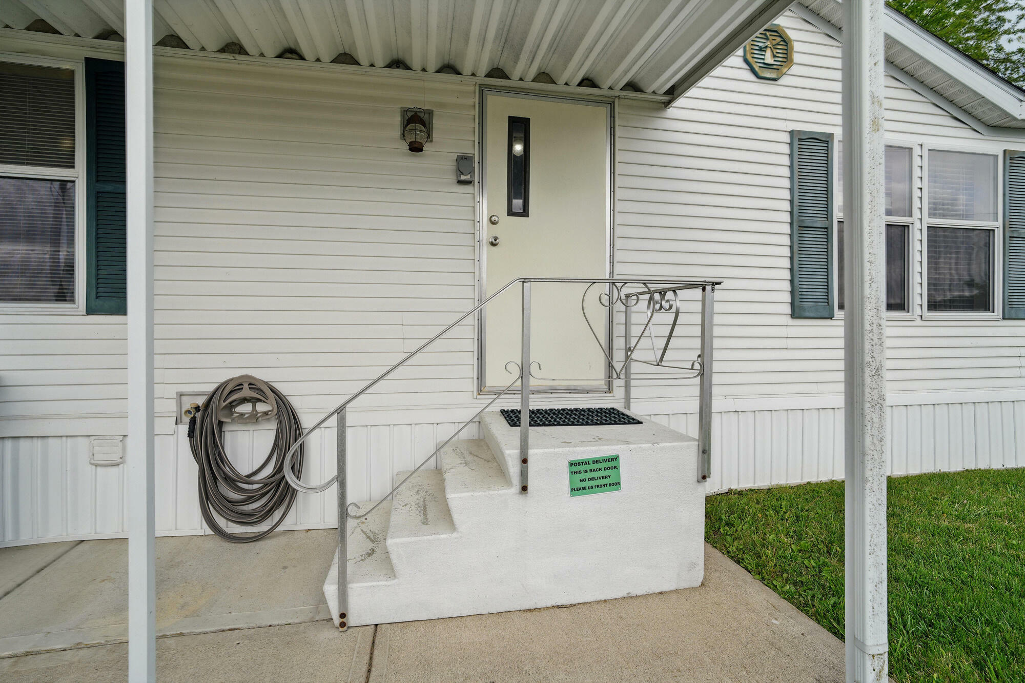 Property Photo: 17 Sunset Drive OH 45504