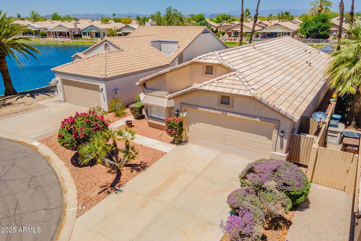 Property Photo: 10526 W Tonopah Drive AZ 85382