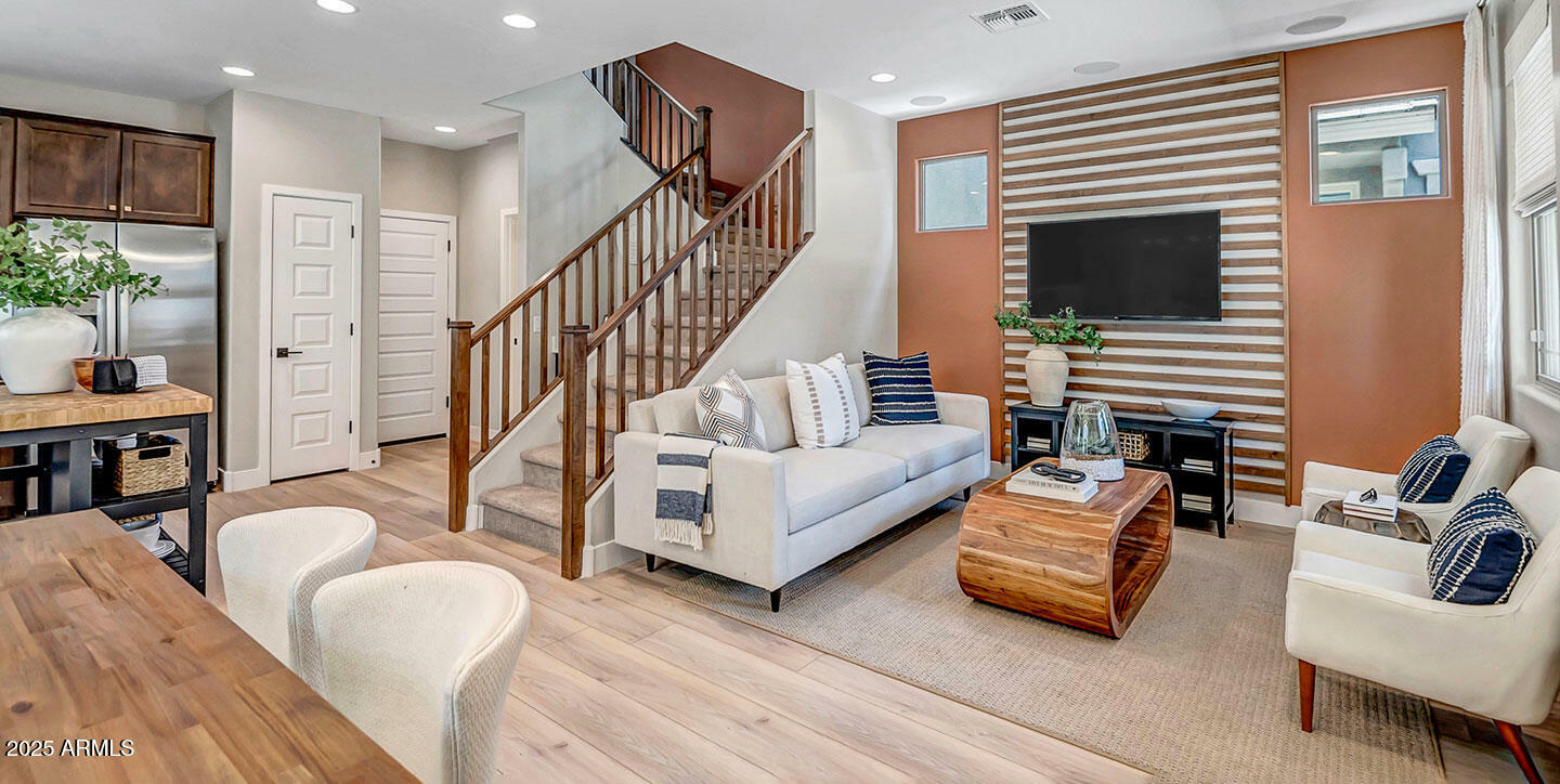 Property Photo: 43256 N Hinoki Street AZ 85140