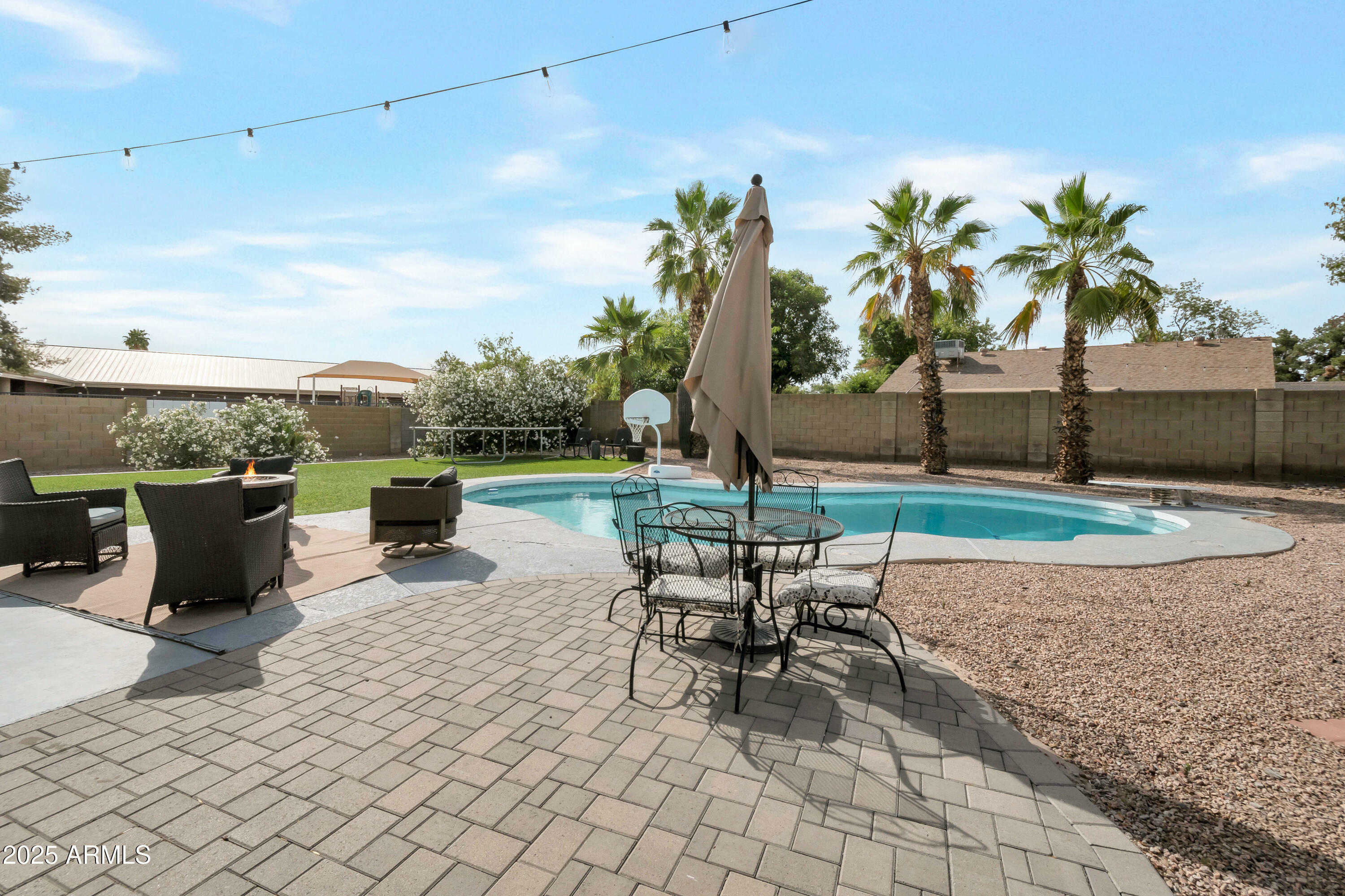 Property Photo: 1406 E Jasper Drive AZ 85225