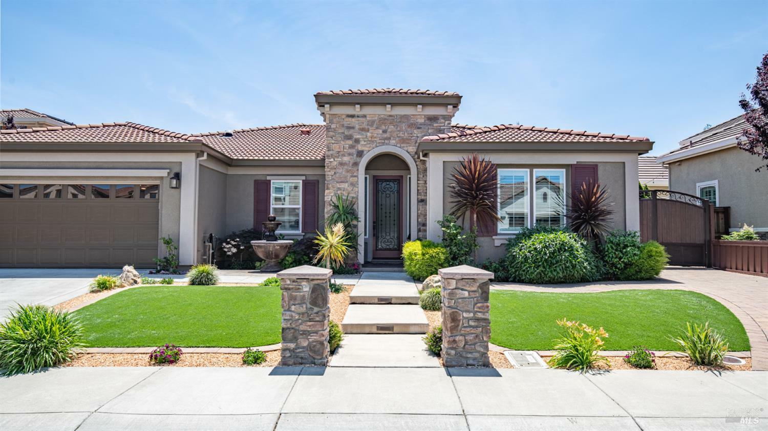Property Photo: 5049 Turnbridge Court CA 95687