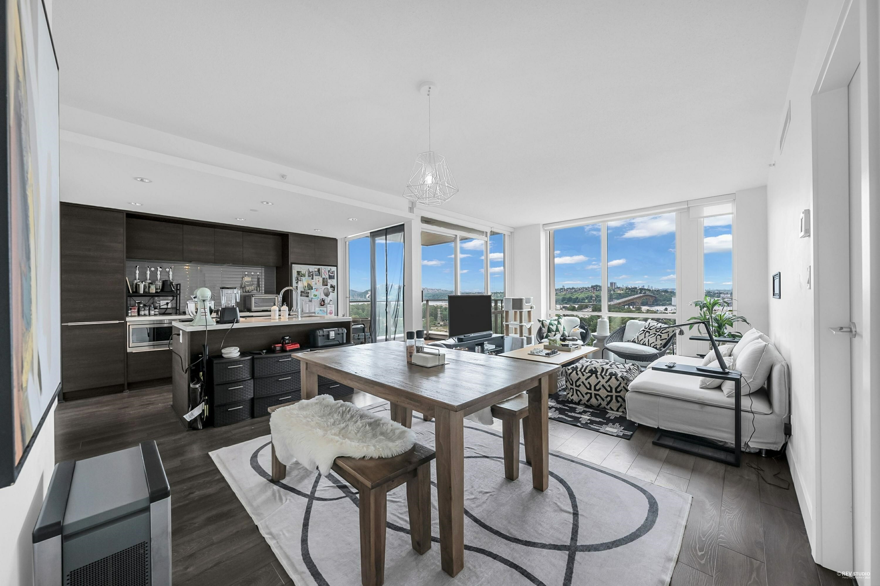 Property Photo: 1550 Fern Street 2104 BC V7J 0A9