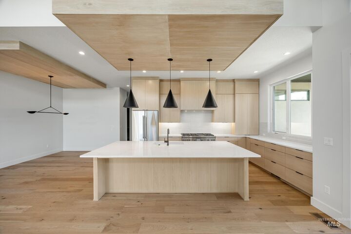 Property Photo:  3515 W Parodin St  ID 83616 
