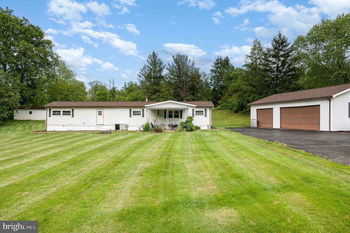 1267 Syner Road  Annville PA 17003 photo
