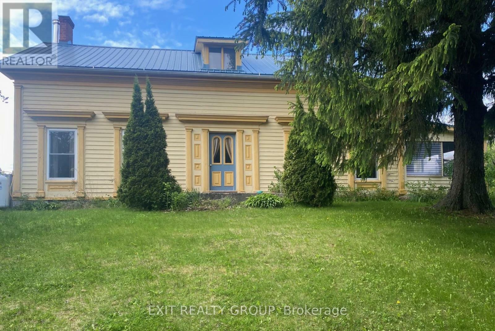 Property Photo: 22 Carson Road ON K0K 2Y0