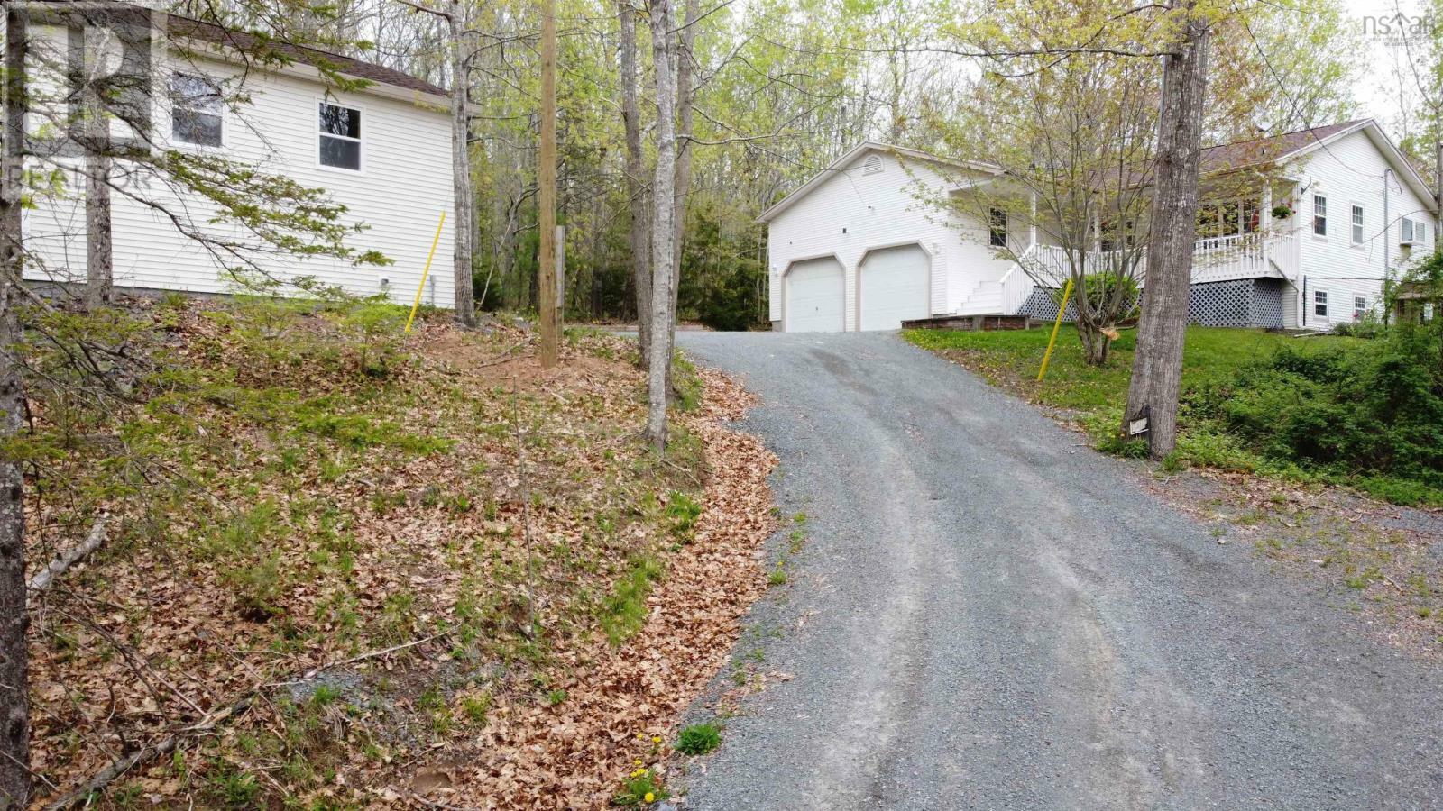 Property Photo: 4820 Highway 215 NS B0N 2A0