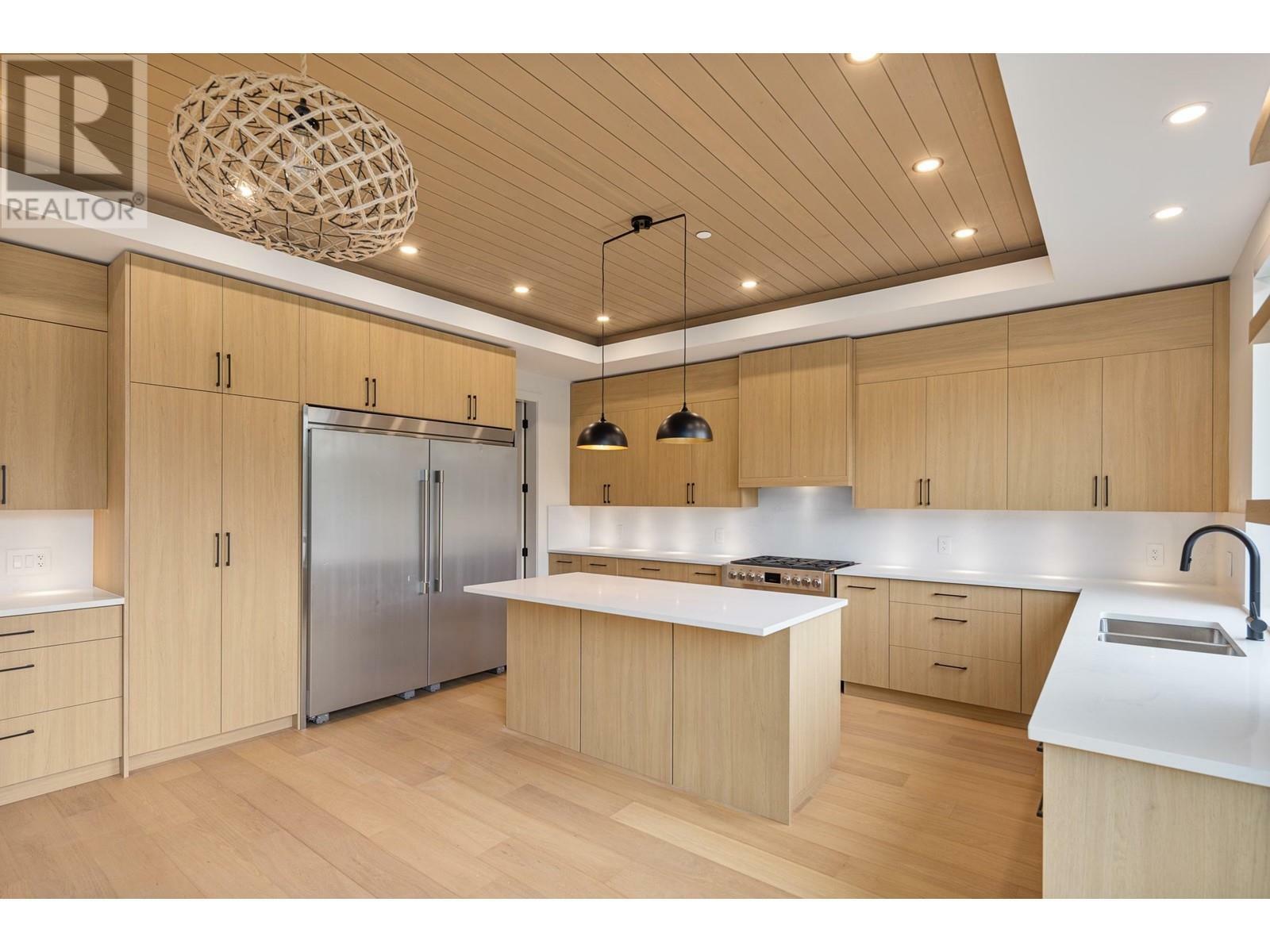 Property Photo: 3385 Mamquam Road 15 BC V8B 0E3