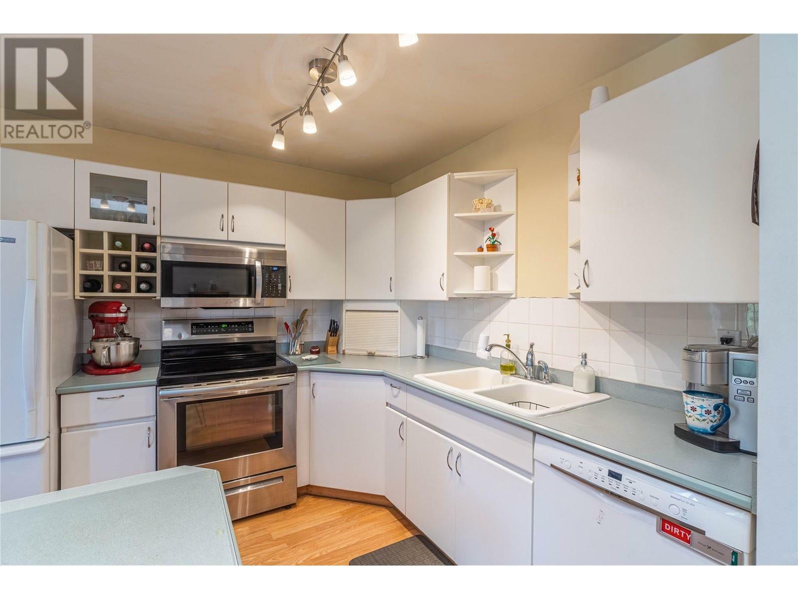 Property Photo: 333 Waddington Drive BC V2E 1S3